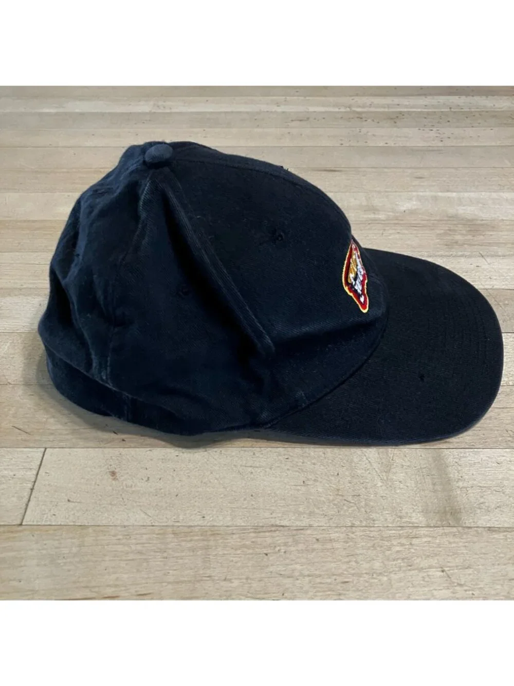 Mountain Dew Mens Vintage LiveWire 90s Embroidered Trucker Hat L/XL Black SP EXC